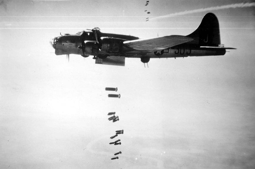 Magness' Crew's B-17 over Dorsten - 22 March 1945